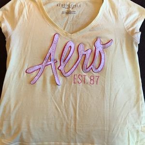 Yellow Aeropostale juniors T-shirt